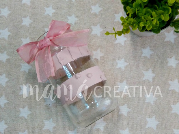 Como decorar un tarro de cristal con chalk paint.